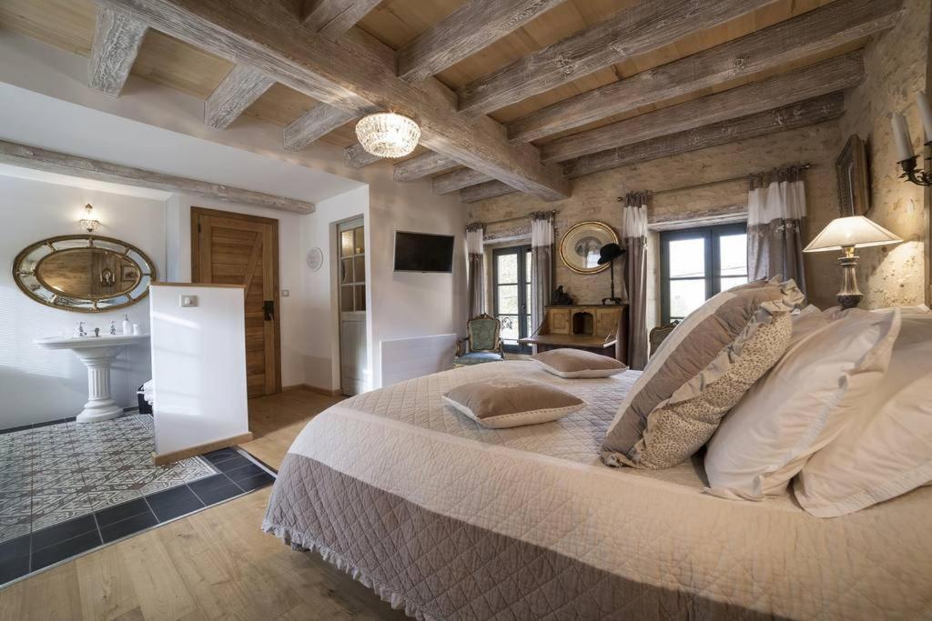 Le Clos Des Songes Saint-Leon-sur-Vezere Exterior photo