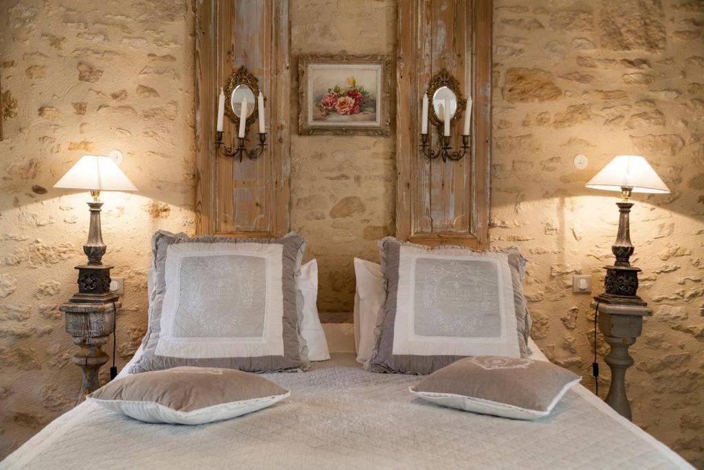 Le Clos Des Songes Saint-Leon-sur-Vezere Exterior photo