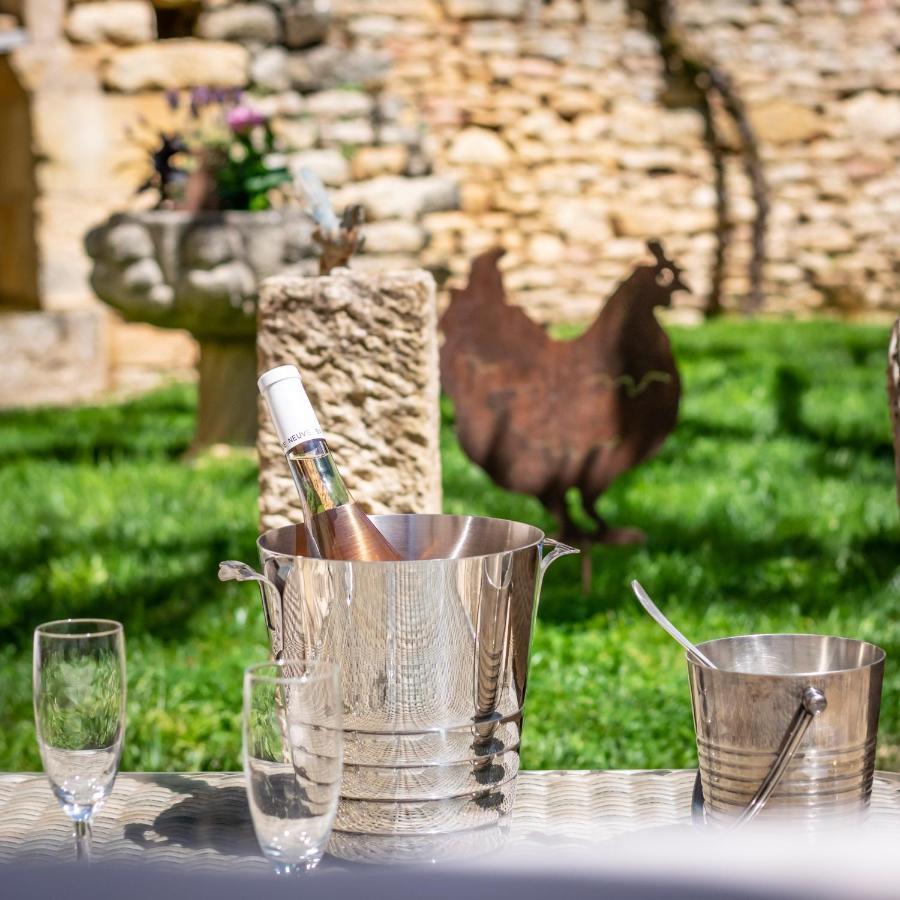Le Clos Des Songes Saint-Leon-sur-Vezere Exterior photo